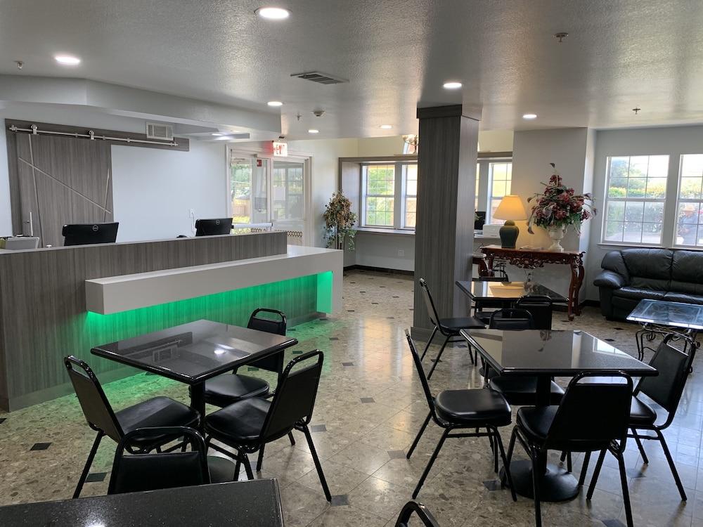 Quality Inn & Suites North Mesquite I-30 エクステリア 写真