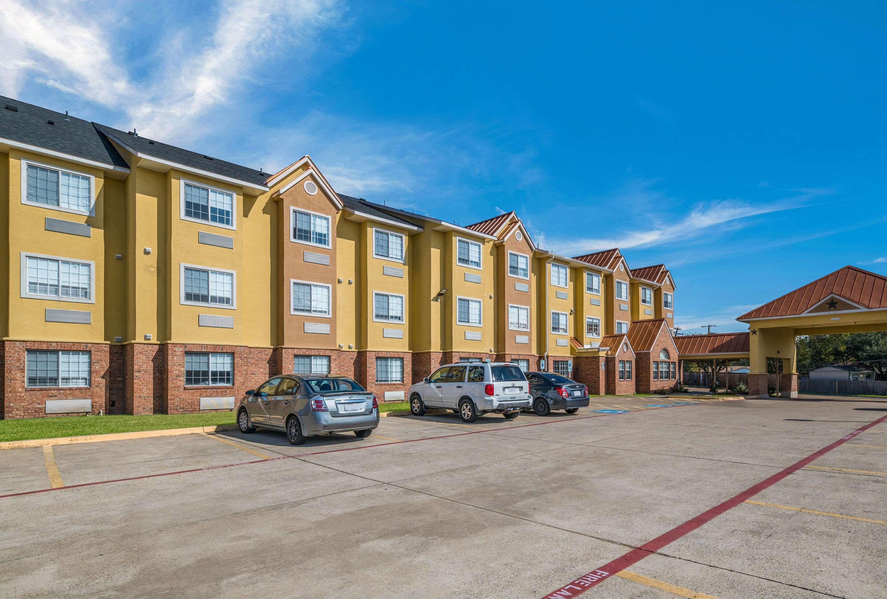 Quality Inn & Suites North Mesquite I-30 エクステリア 写真