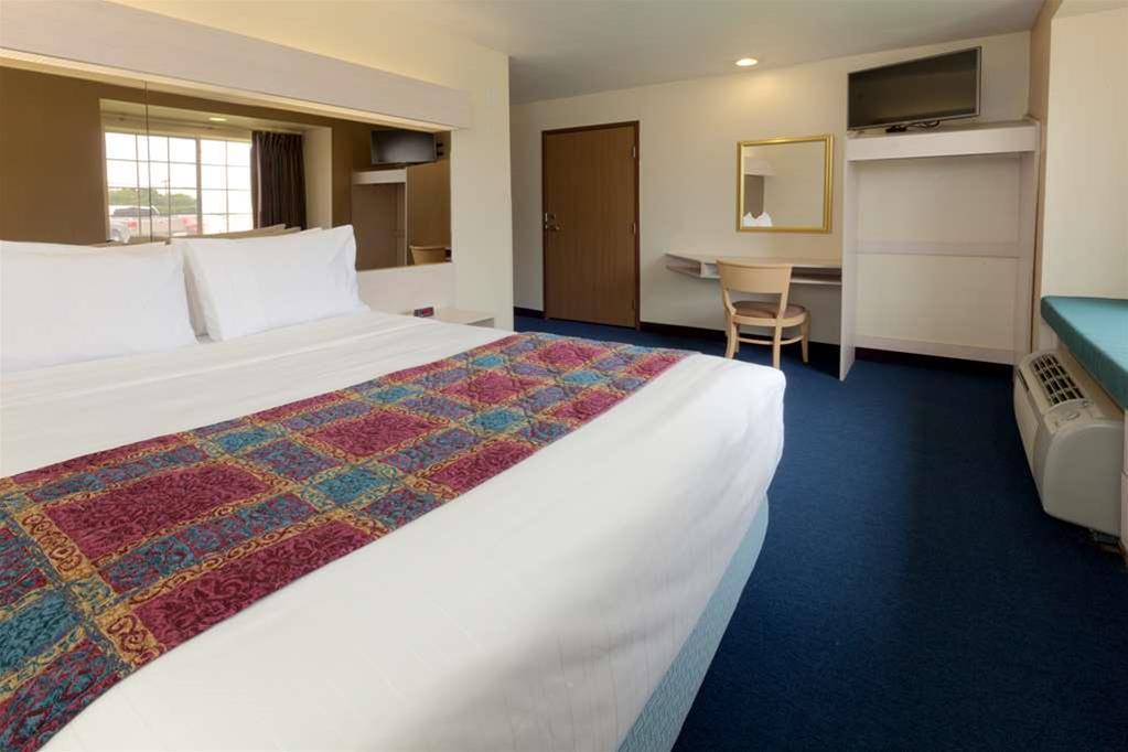 Quality Inn & Suites North Mesquite I-30 エクステリア 写真