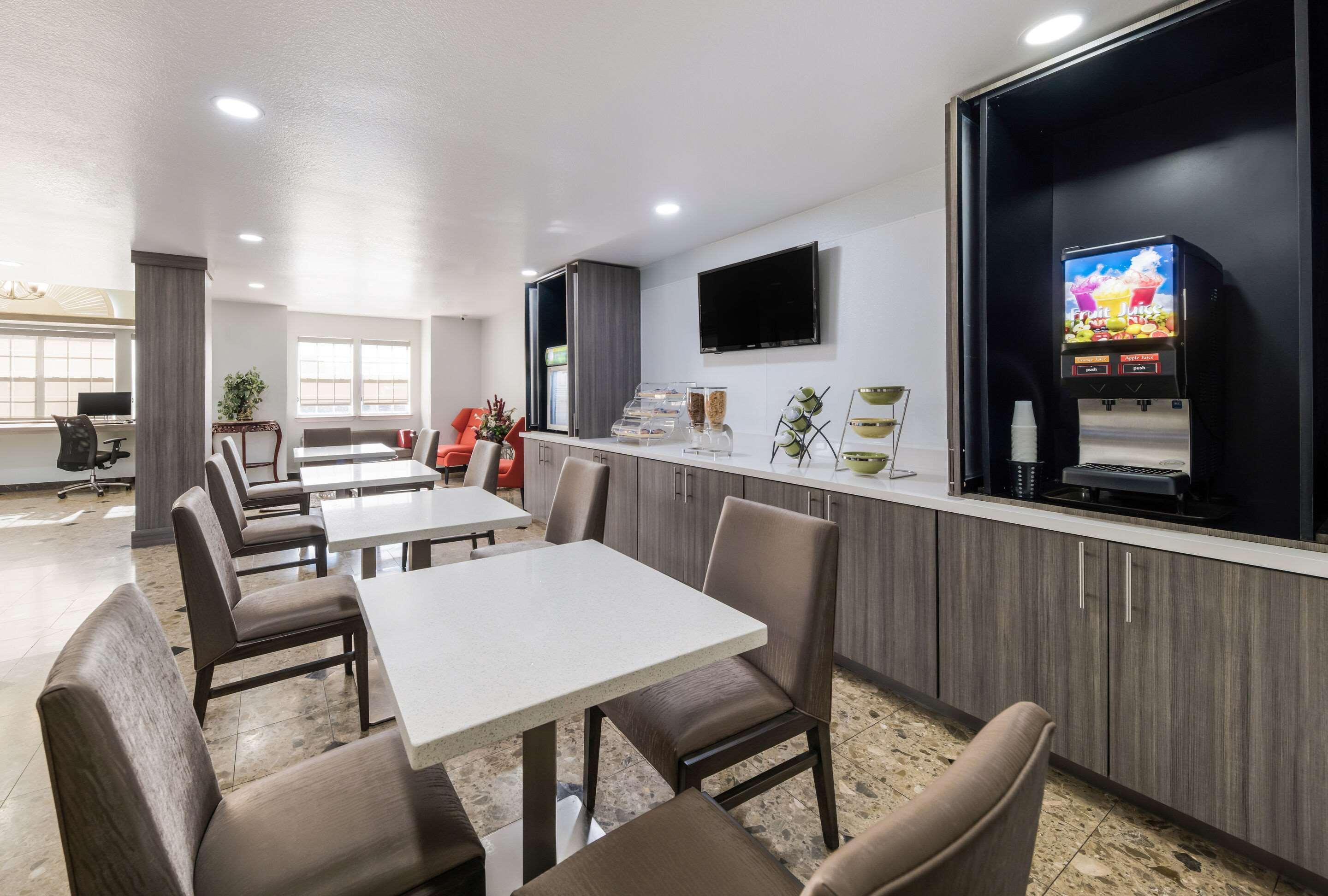 Quality Inn & Suites North Mesquite I-30 エクステリア 写真