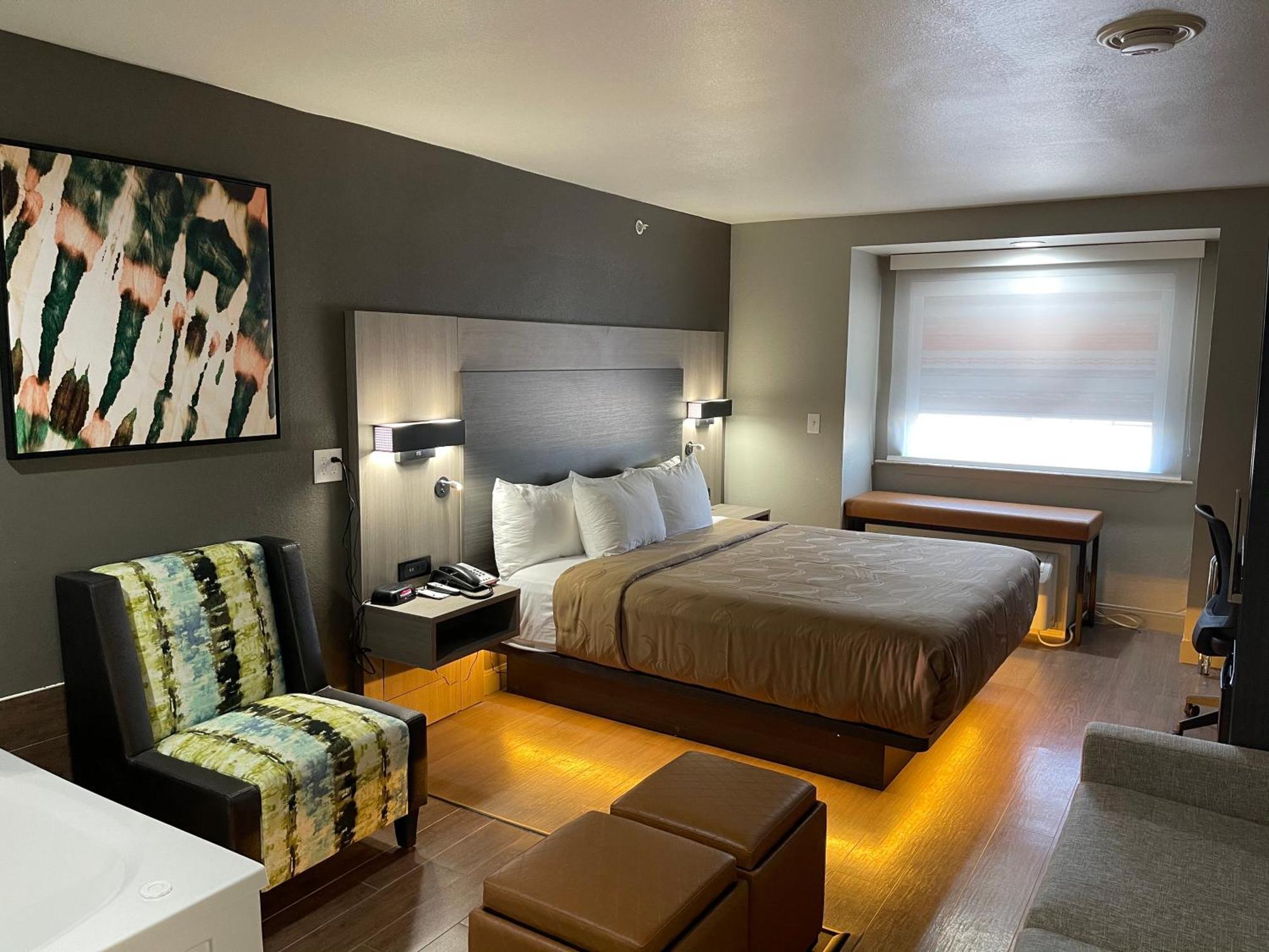 Quality Inn & Suites North Mesquite I-30 エクステリア 写真